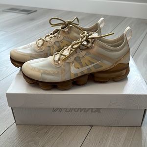WMNS AIR VAPORMAX 2019